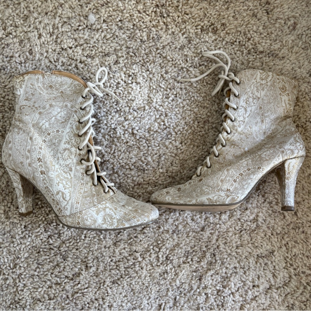 Newport News Cream Lace-Up Boots - Picture 3 of 5